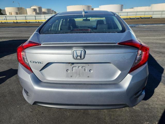 Photo 6 from auction – 2016 HONDA CIVIC EX with VIN 2HGFC1F33GH637786