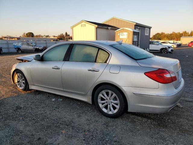 Photo 2 from auction – 2013 HYUNDAI GENESIS 3. with VIN KMHGC4DD4DU212503