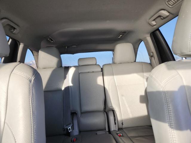 Photo 10 from auction – 2018 TOYOTA HIGHLANDER with VIN 5TDBGRFH2JS041718