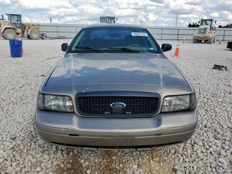 Photo 5 from auction – 2010 FORD CROWN VICT with VIN 2FABP7BV3AX117618