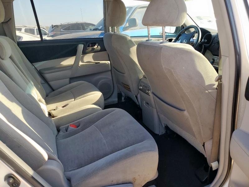 Photo 11 from auction – 2011 TOYOTA HIGHLANDER with VIN 5TDBK3EH0BS063876