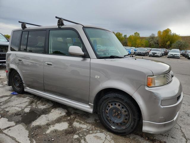 Photo 4 from auction – 2004 SCION XB with VIN JTLKT324040149892