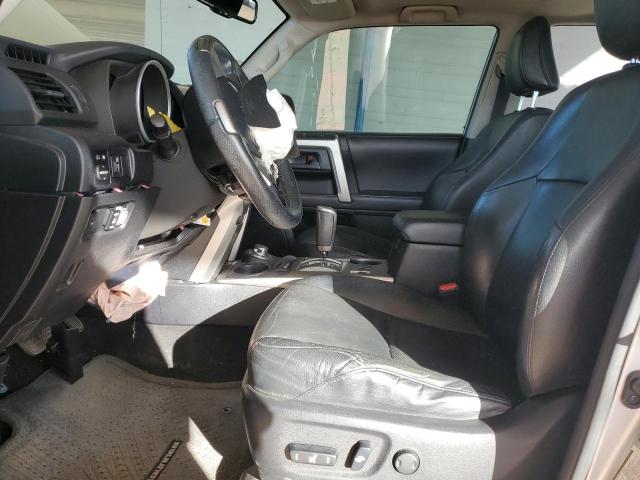 Photo 7 from auction – 2010 TOYOTA 4RUNNER SR with VIN JTEBU5JR4A5001840
