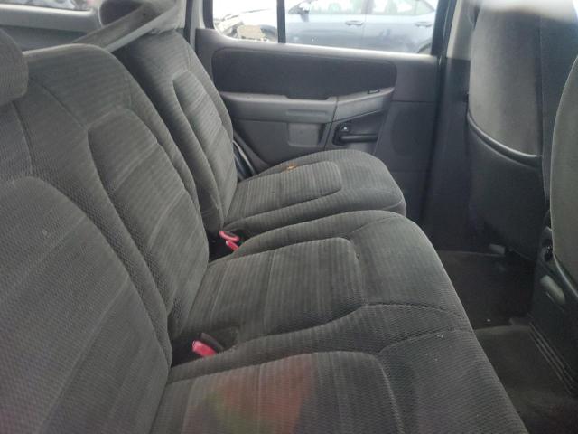 Photo 11 from auction – 2002 FORD EXPLORER X with VIN 1FMZU73E42UC13262