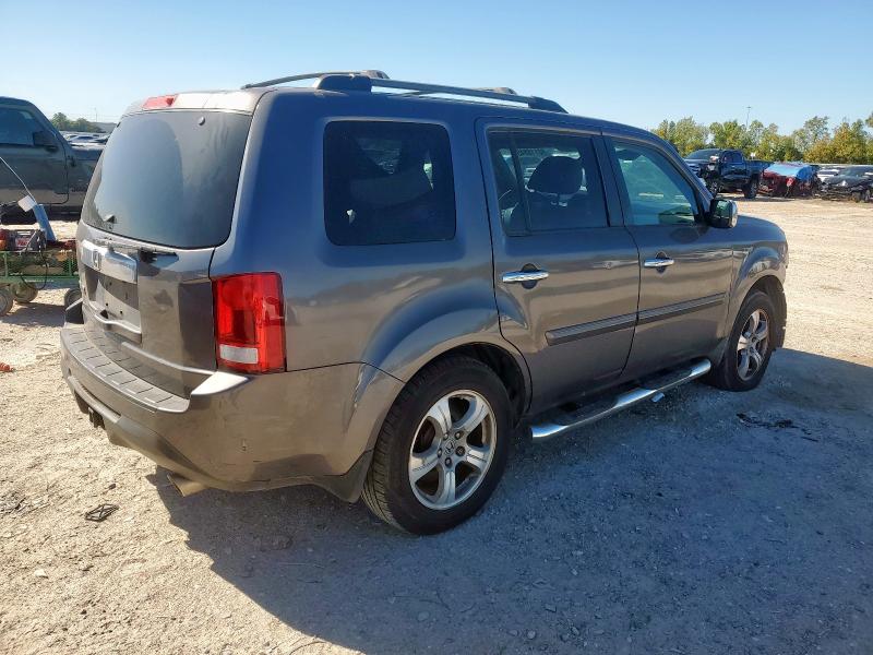 Photo 3 from auction – 2015 HONDA PILOT EX with VIN 5FNYF3H41FB025557