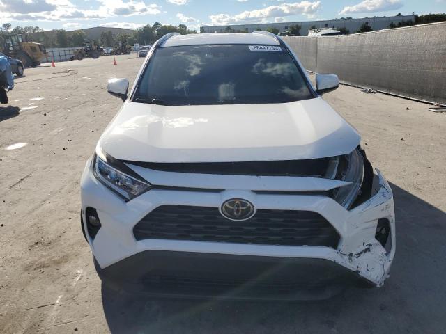 Photo 5 from auction – 2020 TOYOTA RAV4 XLE with VIN 2T3W1RFV6LC075141