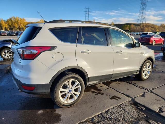 Photo 3 from auction – 2017 FORD ESCAPE SE with VIN 1FMCU9G92HUA26108