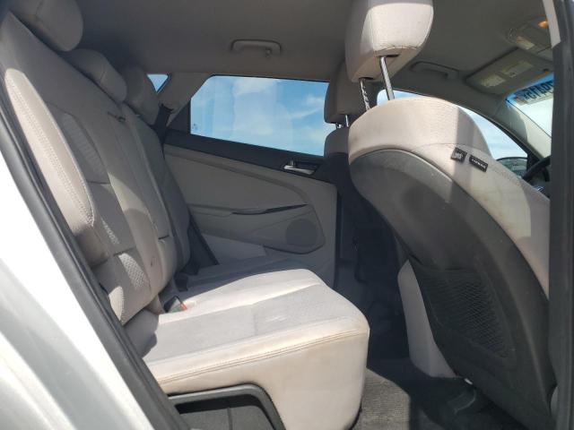 Photo 11 from auction – 2019 HYUNDAI TUCSON SE with VIN KM8J2CA47KU854346