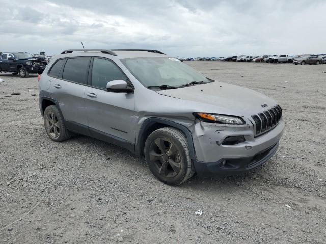 Photo 4 from auction – 2016 JEEP CHEROKEE L with VIN 1C4PJLCB4GW107862