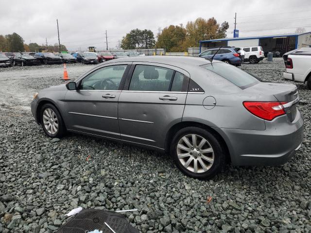 Photo 2 from auction – 2013 CHRYSLER 200 TOURIN with VIN 1C3CCBBG5DN703990