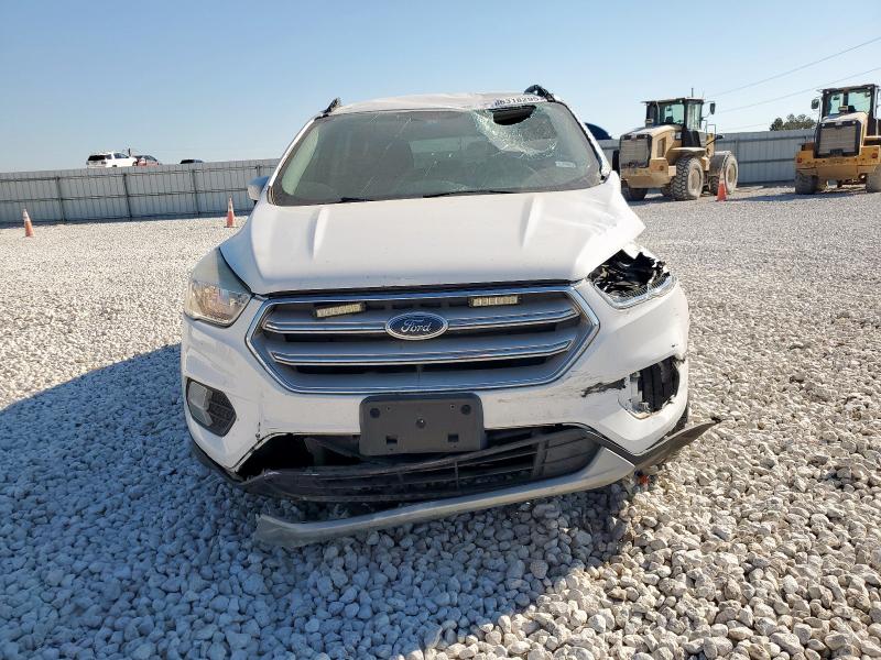 Photo 5 from auction – 2018 FORD ESCAPE SE with VIN 1FMCU0GD3JUA74996