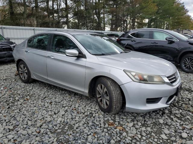Photo 4 from auction – 2014 HONDA ACCORD with VIN 1HGCR2F35EA178229