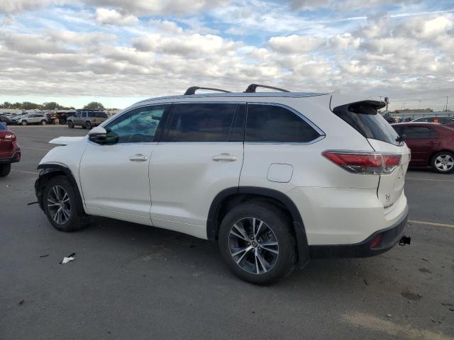 Photo 2 from auction – 2016 TOYOTA HIGHLANDER with VIN 5TDJKRFH3GS332103