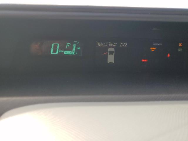 Photo 9 from auction – 2012 TOYOTA PRIUS C with VIN JTDKDTB3XC1527564