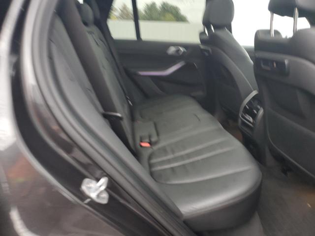 Photo 10 from auction – 2019 BMW X5 XDRIVE4 with VIN 5UXCR6C53KLL52468