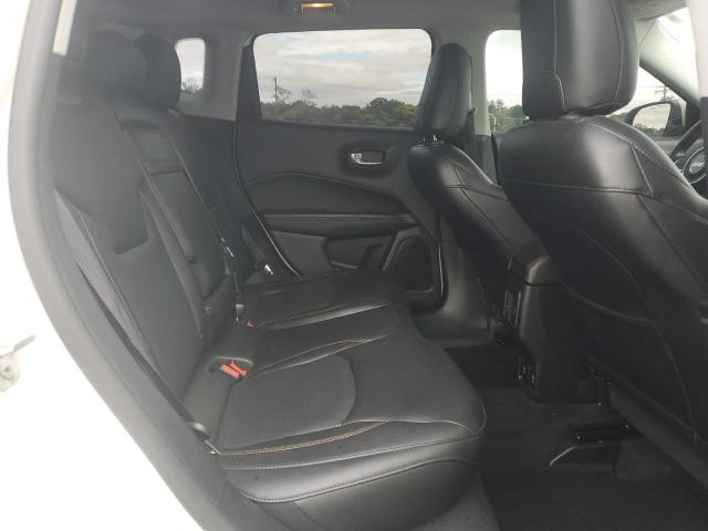 Foto 11 de la subasta – 2018 JEEP COMPASS LI con VIN 3C4NJDCB8JT143869