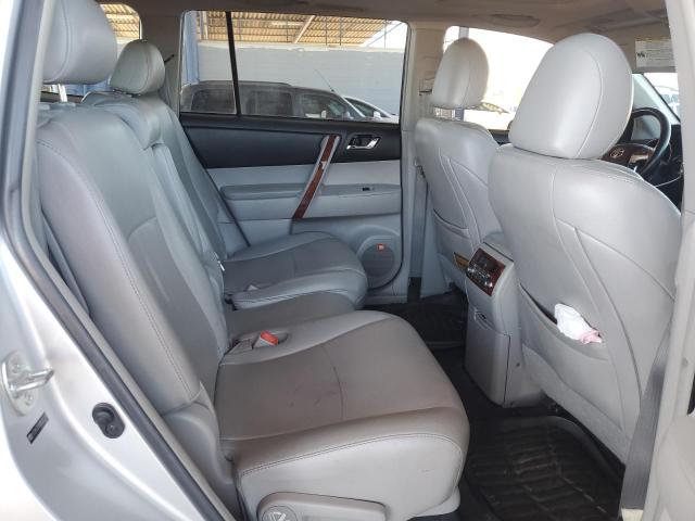 Photo 11 from auction – 2011 TOYOTA HIGHLANDER with VIN 5TDYK3EH1BS025227