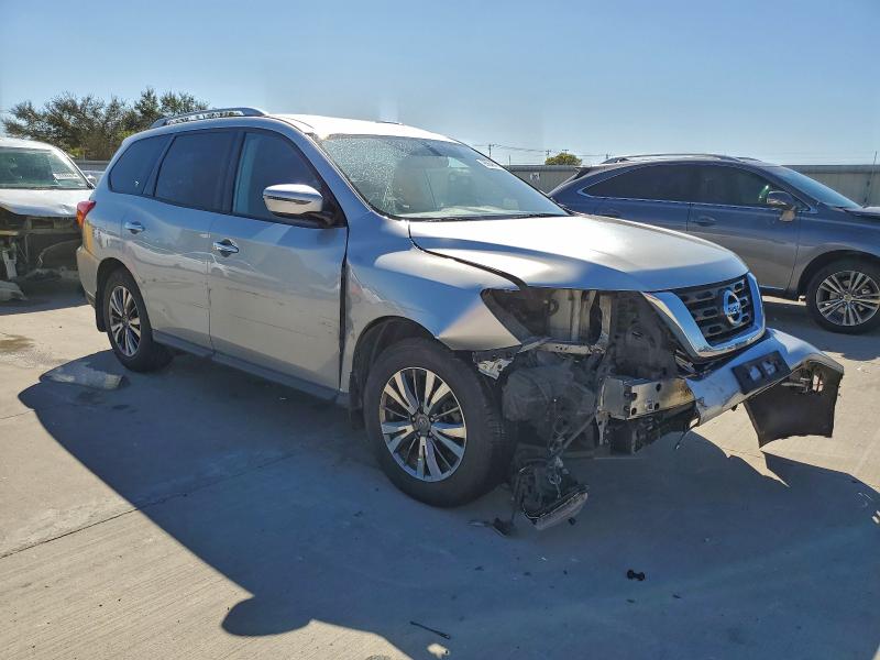 Photo 4 from auction – 2018 NISSAN PATHFINDER with VIN 5N1DR2MN3JC649747