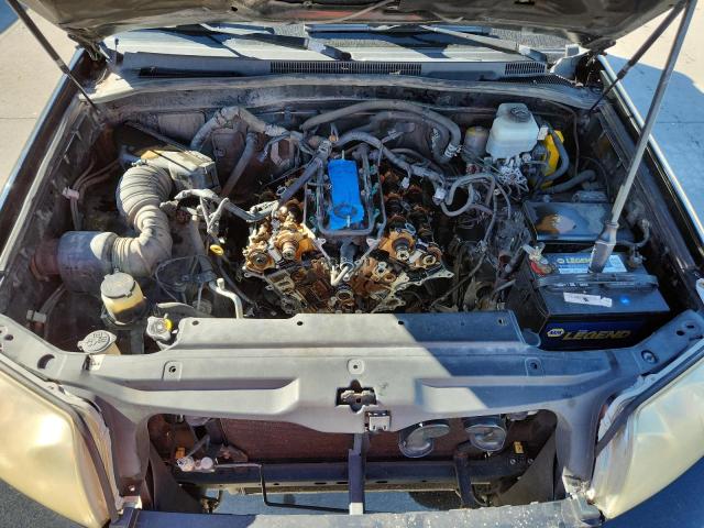 Photo 12 from auction – 2005 TOYOTA 4RUNNER SR with VIN JTEBU14R950076749