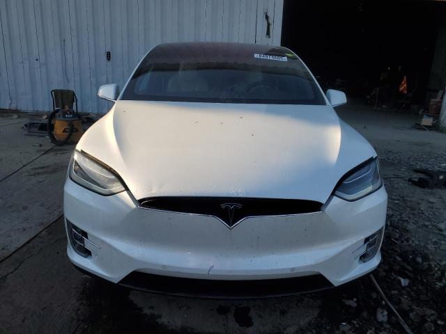 Photo 5 from auction – 2016 TESLA MODEL X with VIN 5YJXCAE40GF001880