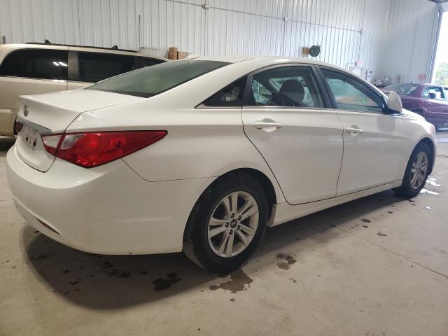 Photo 3 from auction – 2013 HYUNDAI SONATA GLS with VIN 5NPEB4AC6DH698347