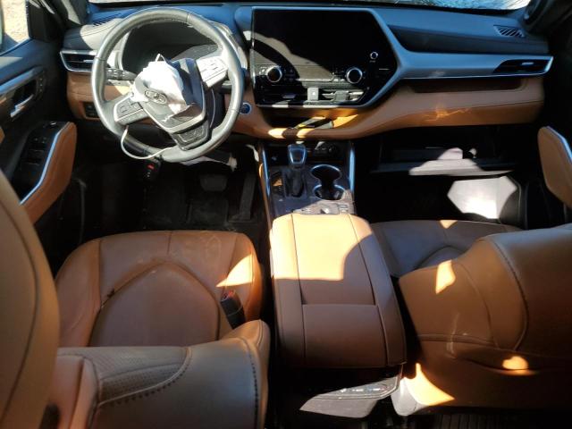 Photo 8 from auction – 2023 TOYOTA HIGHLANDER with VIN 5TDEBRCH0PS110060