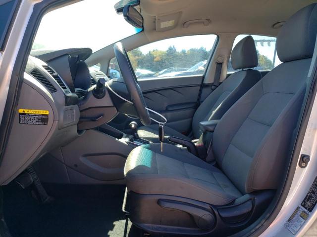 Photo 7 from auction – 2017 KIA FORTE LX with VIN 3KPFK4A72HE110333