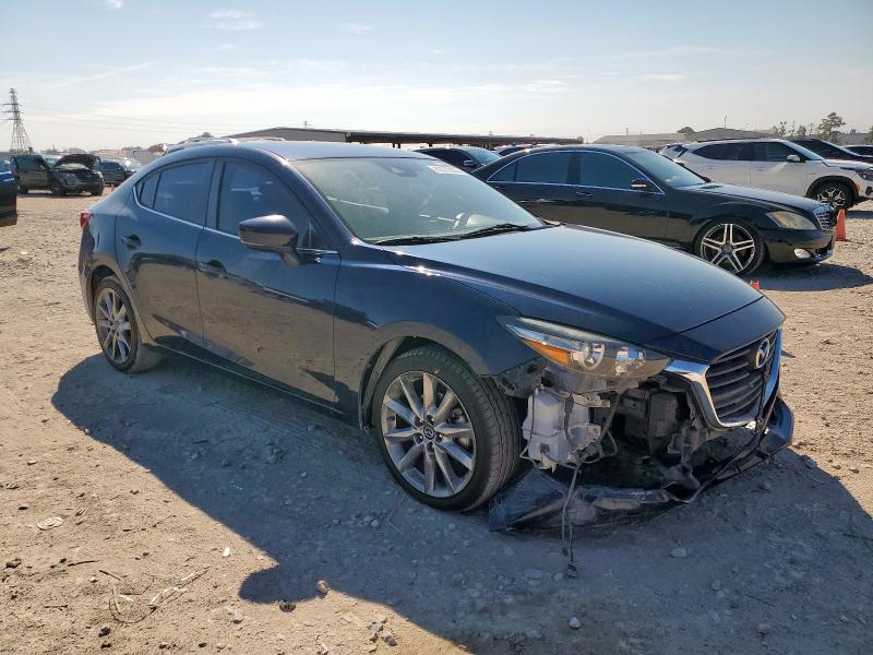Photo 4 from auction – 2018 MAZDA 3 TOURING with VIN 3MZBN1V35JM246041