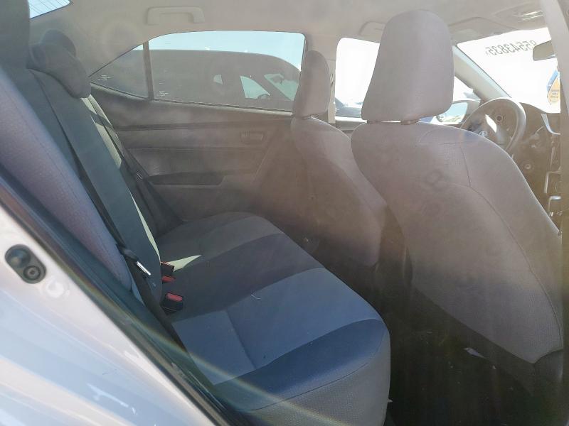 Фото 10 с аукциона – 2017 TOYOTA COROLLA L с VIN 5YFBURHEXHP706718