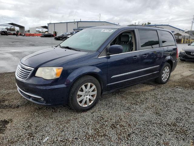 Photo 1 from auction – 2014 CHRYSLER TOWN & COU with VIN 2C4RC1BG3ER256824
