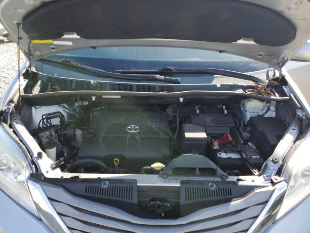 Photo 12 from auction – 2011 TOYOTA SIENNA XLE with VIN 5TDDK3DC7BS012731