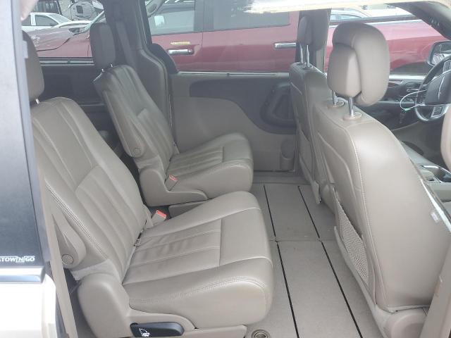 Photo 10 from auction – 2012 CHRYSLER TOWN-COUNT with VIN 2C4RC1CG2CR269706