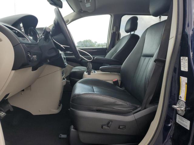 Photo 7 from auction – 2016 CHRYSLER TOWN & COU with VIN 2C4RC1BG1GR214834