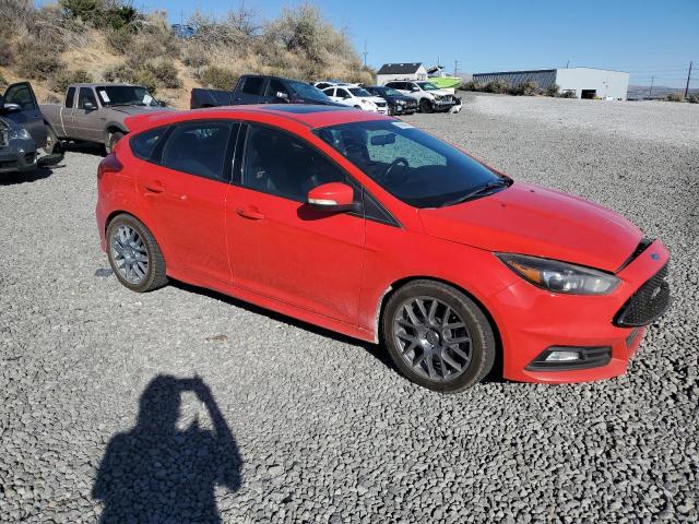 Photo 4 from auction – 2017 FORD FOCUS ST with VIN 1FADP3L97HL237139