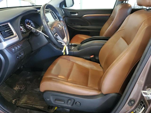 Photo 7 from auction – 2018 TOYOTA HIGHLANDER with VIN 5TDDZRFH6JS489785