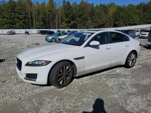JAGUAR XF PREMIUM 2017 with VIN SAJBD4BNXHCY44555 - Photo from auction