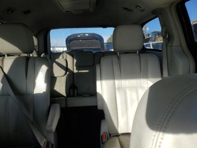 Photo 10 from auction – 2014 CHRYSLER TOWN & COU with VIN 2C4RC1BG0ER402936