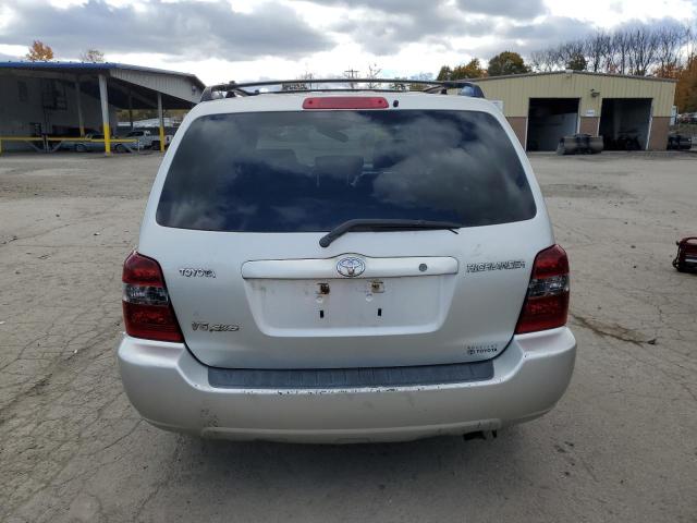 Photo 6 from auction – 2004 TOYOTA HIGHLANDER with VIN JTEEP21A740019389