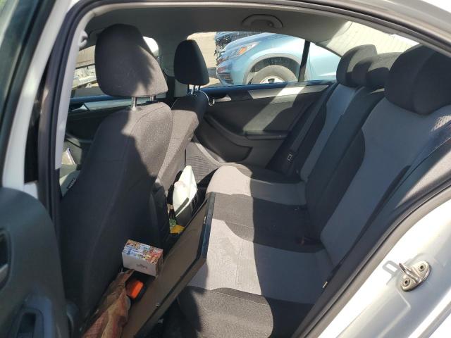 Photo 10 from auction – 2017 VOLKSWAGEN JETTA with VIN 3VW2B7AJ5HM341094