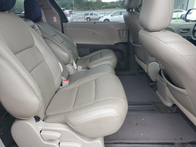 Photo 11 from auction – 2015 TOYOTA SIENNA LE with VIN 5TDKK3DC1FS629121