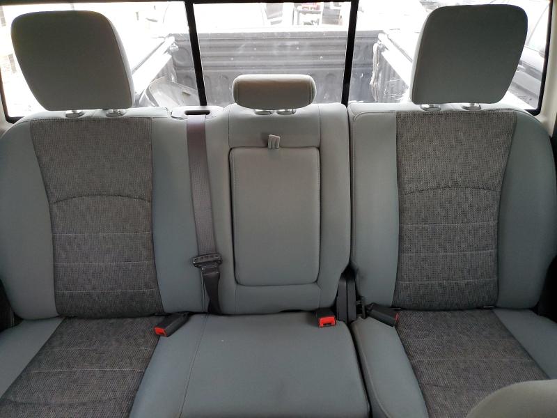 Photo 10 from auction – 2017 RAM 1500 SLT with VIN 1C6RR6LTXHS613756