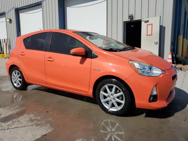 Photo 4 from auction – 2012 TOYOTA PRIUS C with VIN JTDKDTB34C1029411