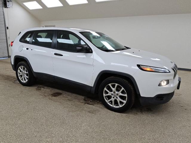 Photo 4 from auction – 2014 JEEP CHEROKEE S with VIN 1C4PJLABXEW226192