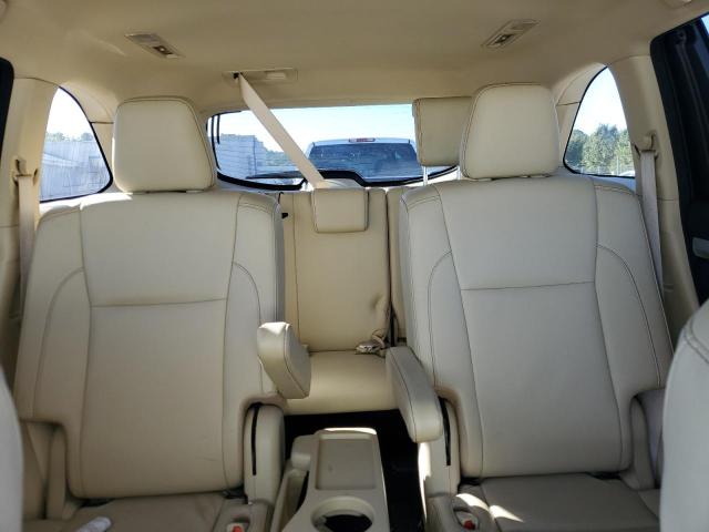 Photo 10 from auction – 2018 TOYOTA HIGHLANDER with VIN 5TDJZRFH2JS541643