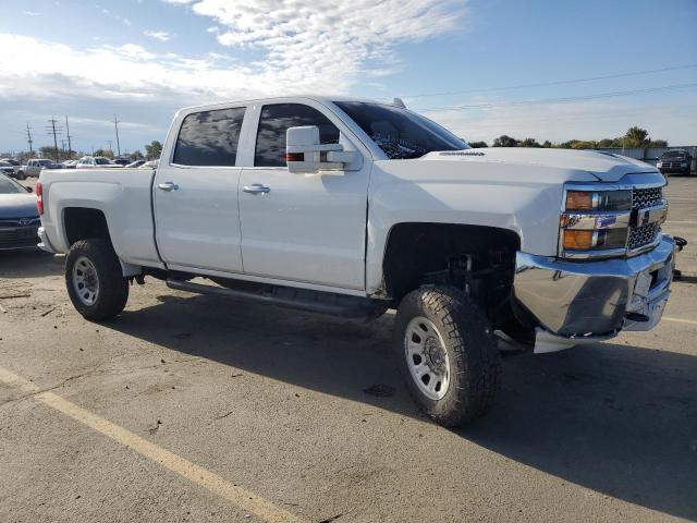 Photo 4 from auction – 2019 CHEVROLET SILVERADO with VIN 1GC4KVEYXKF168039
