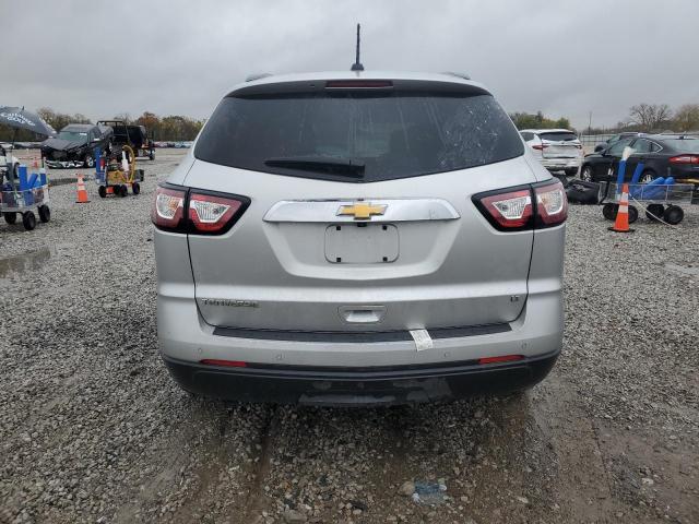 Photo 6 from auction – 2017 CHEVROLET TRAVERSE L with VIN 1GNKRGKD3HJ158627