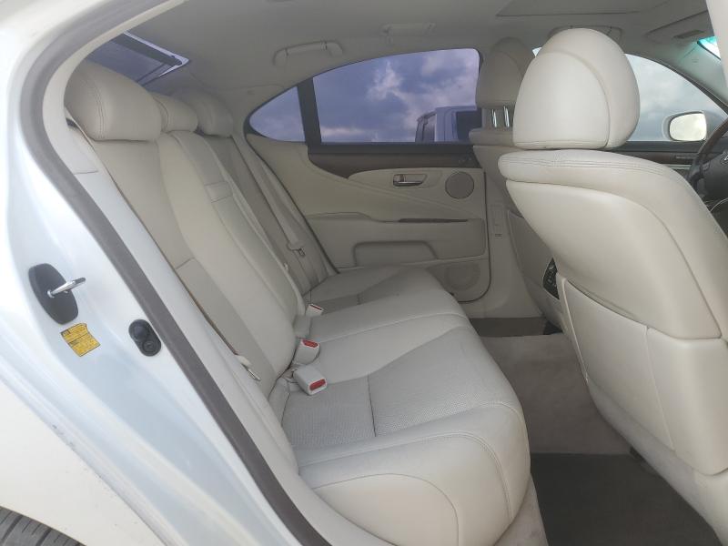 Photo 10 from auction – 2011 LEXUS LS 460 with VIN JTHBL5EF4B5101802