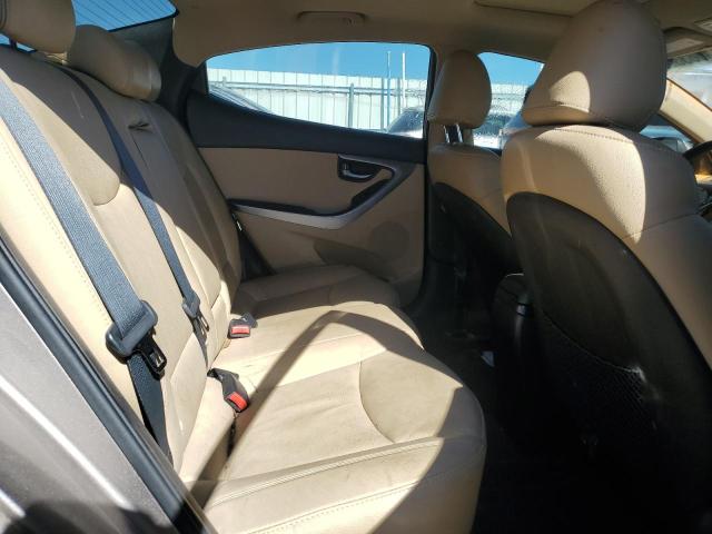 Photo 10 from auction – 2012 HYUNDAI ELANTRA GL with VIN 5NPDH4AE2CH105657