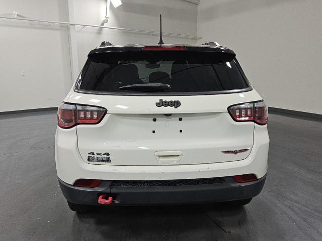 Photo 6 from auction – 2017 JEEP COMPASS TR with VIN 3C4NJDDB4HT635193