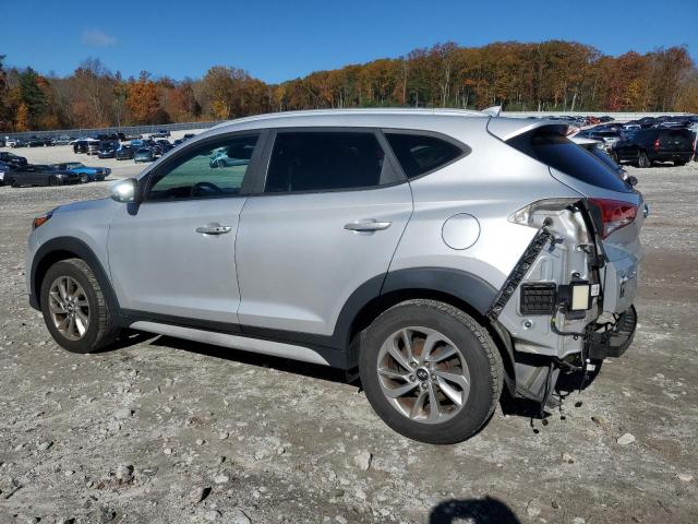 Photo 2 from auction – 2017 HYUNDAI TUCSON LIM with VIN KM8J33A41HU368430